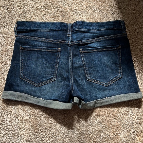 Express Women’s Denim Shorts - Picture 2 of 4
